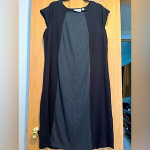 Norm Thompson Black and Gray Color Block Dress